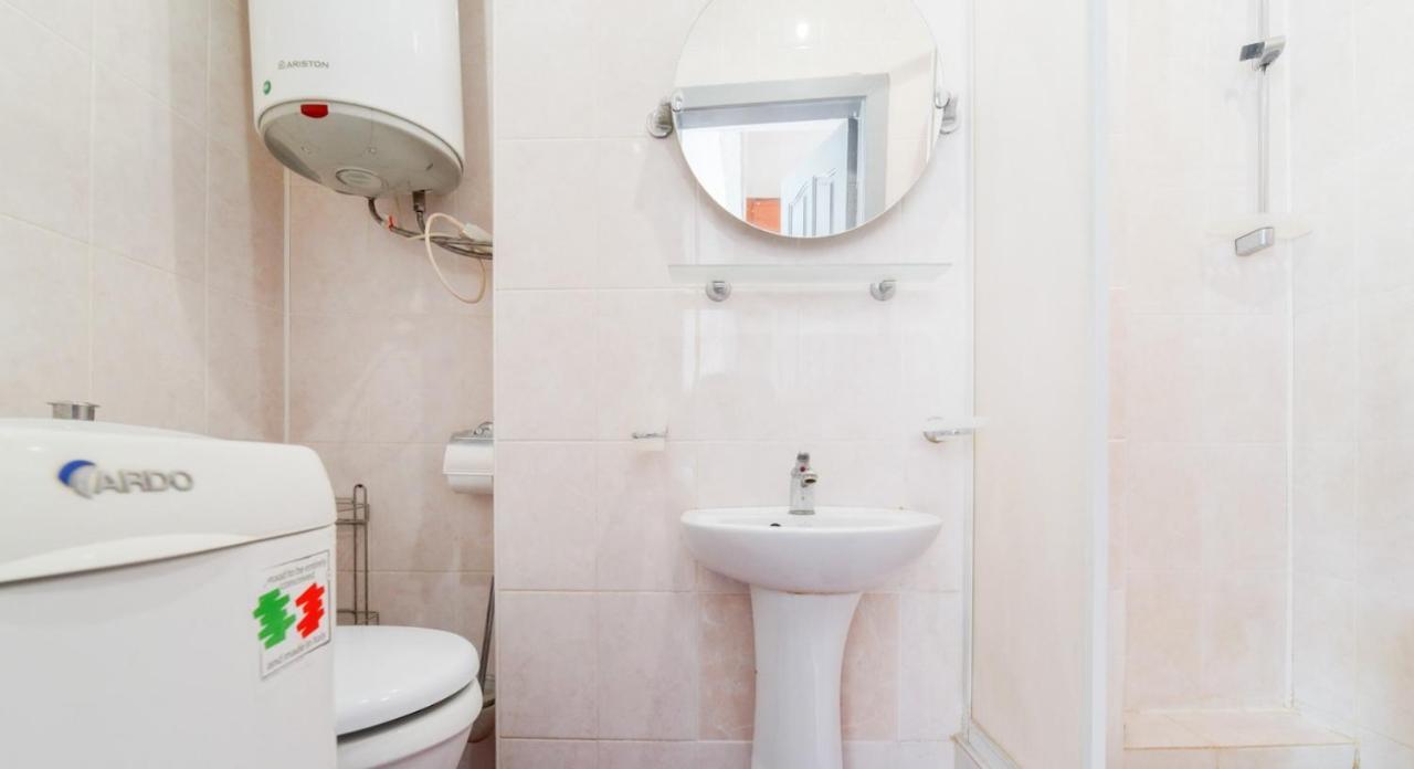 In The Center Of Minsk Apartment Bagian luar foto